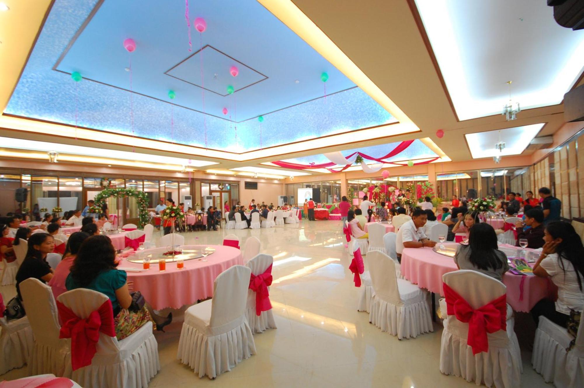 A&A Plaza Hotel Puerto Princesa Ngoại thất bức ảnh