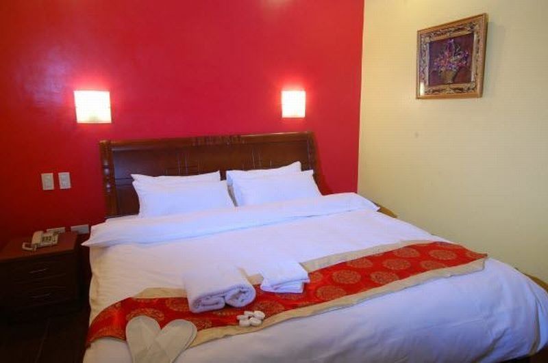 A&A Plaza Hotel Puerto Princesa Ngoại thất bức ảnh