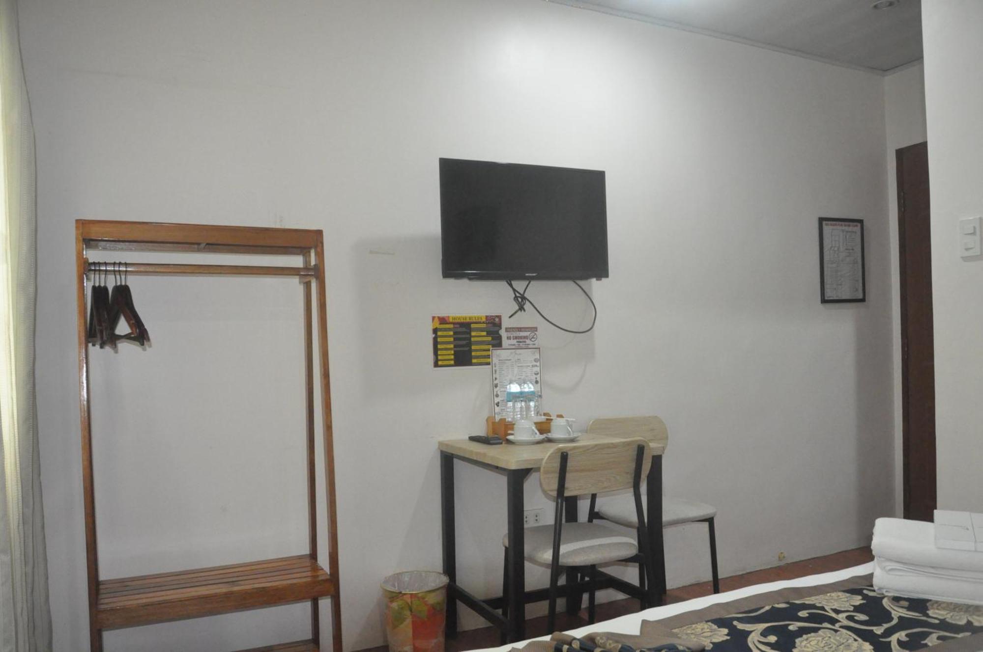 A&A Plaza Hotel Puerto Princesa Ngoại thất bức ảnh